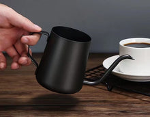 Laden Sie das Bild in den Galerie-Viewer, Black Coffee Drip Kettle, 350ML, 500ML, 600ML - yycoffee
